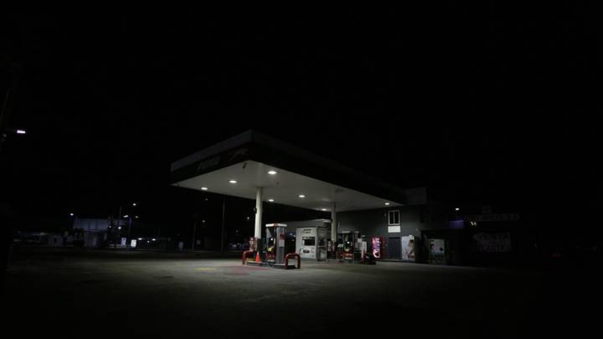 Vista de una gasolinera. CARLOS RAFAEL LEMOS