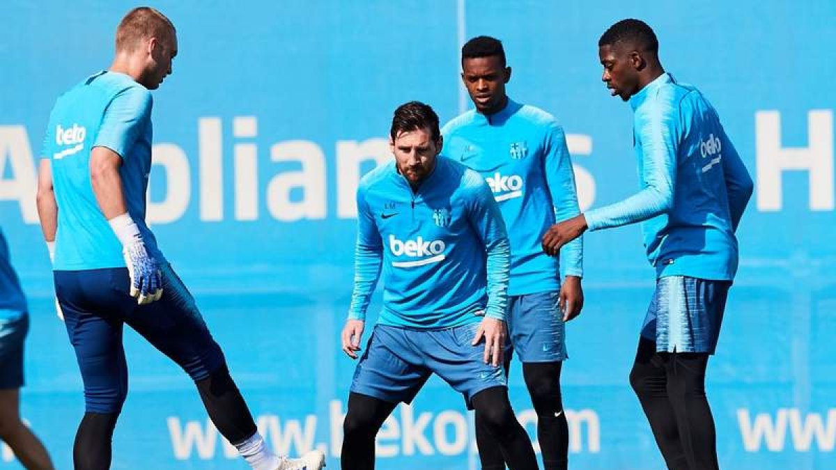 Messi se ejercitó con normalidad y estará hoy a disposición de Ernesto Valverde. ALEJANDRO GARCIA