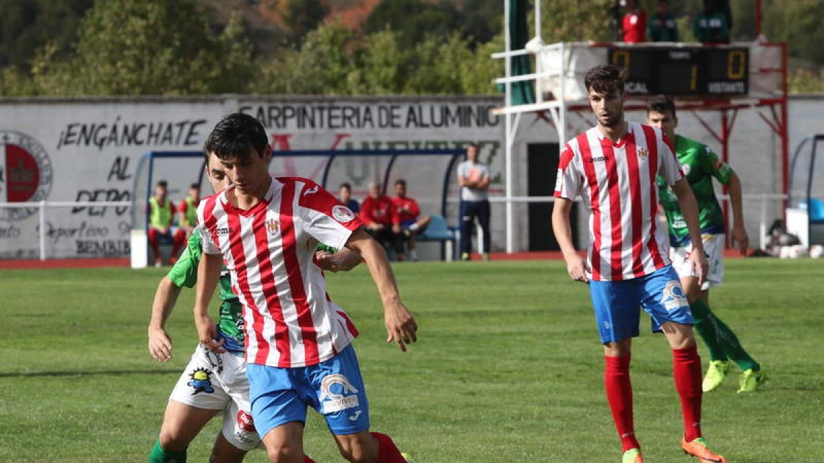 El equipo rojiblanco logró una trabajada victoria en tierras burgalesas ante el Bupolsa. ANA F. BARREDO