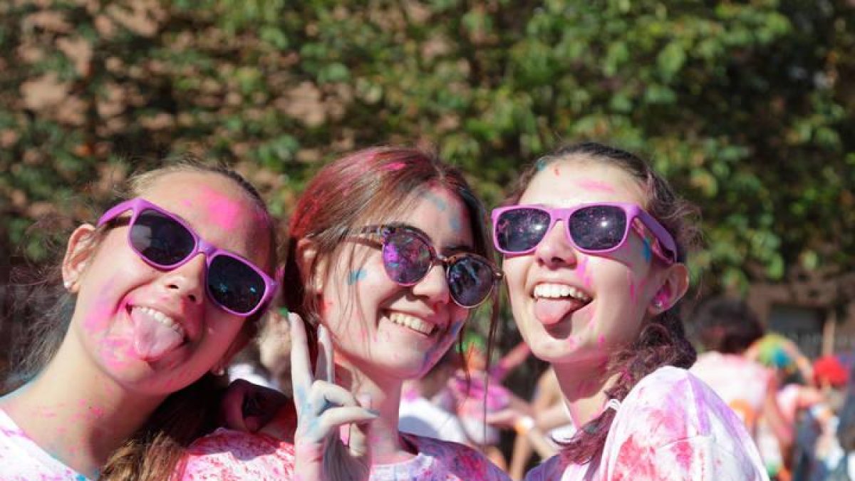 La Color Tour resumió en las caras de sus participantes el éxito de una carrera especial. SECUNDINO PÉREZ