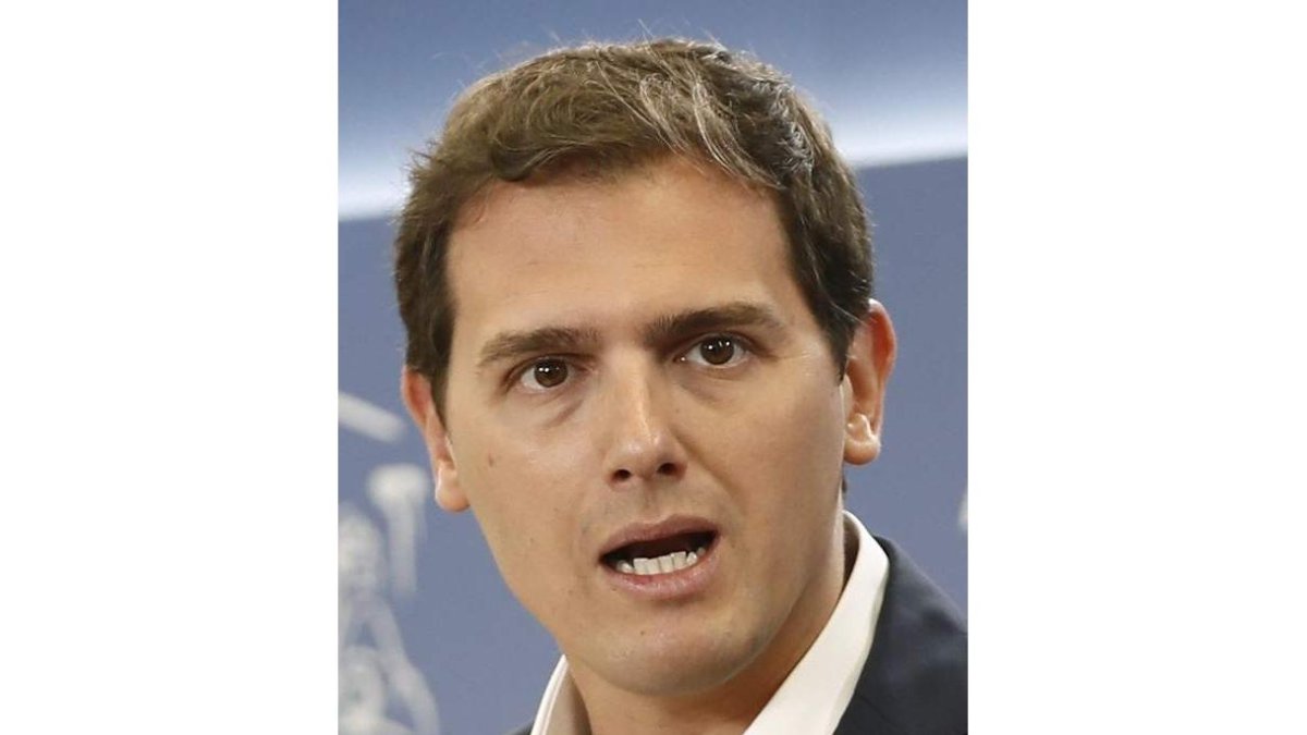 Pablo Casado y Albert Rivera. FERNANDO ALVARADO / MARISCAL