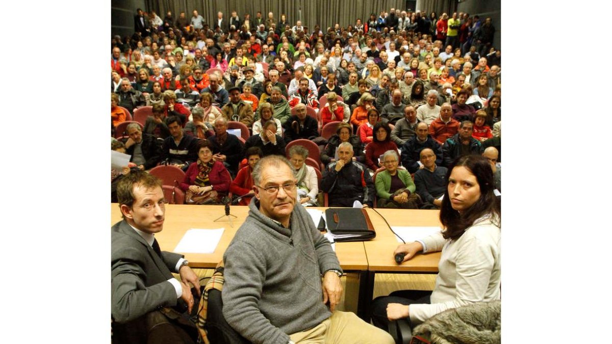 Reciente asamblea de la plataforma de preferentistas.