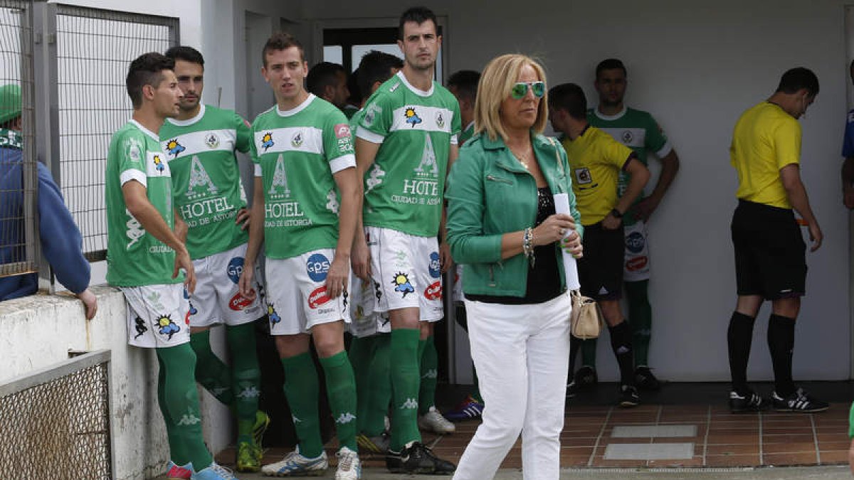Ivi, Víctor, Llamazares y Antonio, cuatro de los jugadores que la presidenta tratará de renovar
