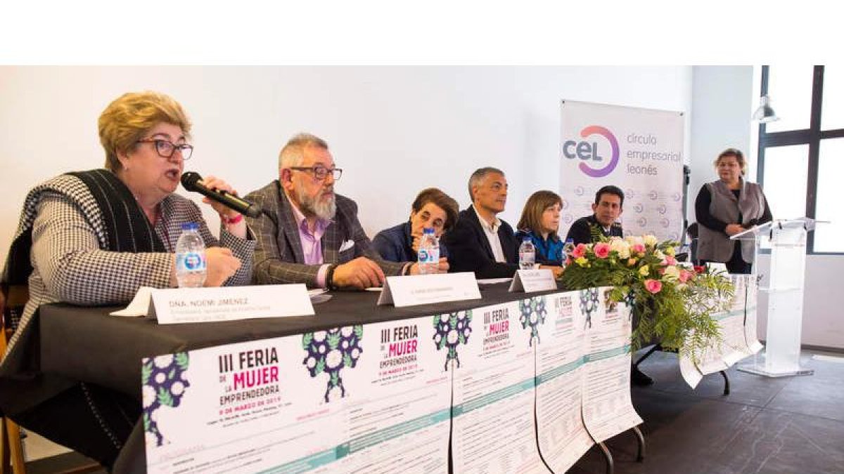 Noemí Jiménez, Jorge Díez, Aurora L. Ordás, Isidoro Martínez, Esther Cano, Miguel A. del Diego y María J. Muñiz. FERNANDO OTERO PERANDONES