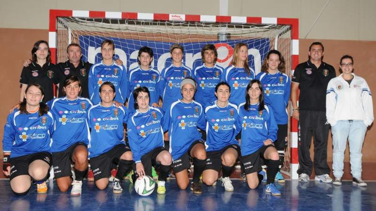 Formación del Chozas que logró el ascenso de categoría.