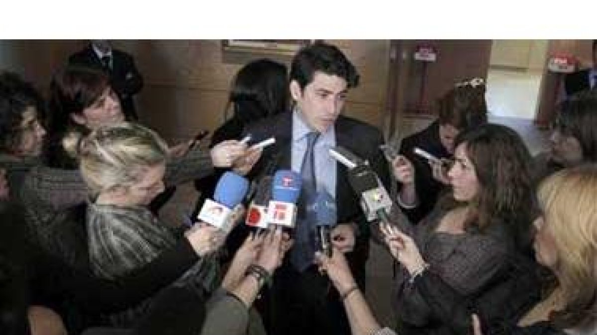 El portavoz del PP en la Comisión de Investigación que estudia el presunto espionaje político.