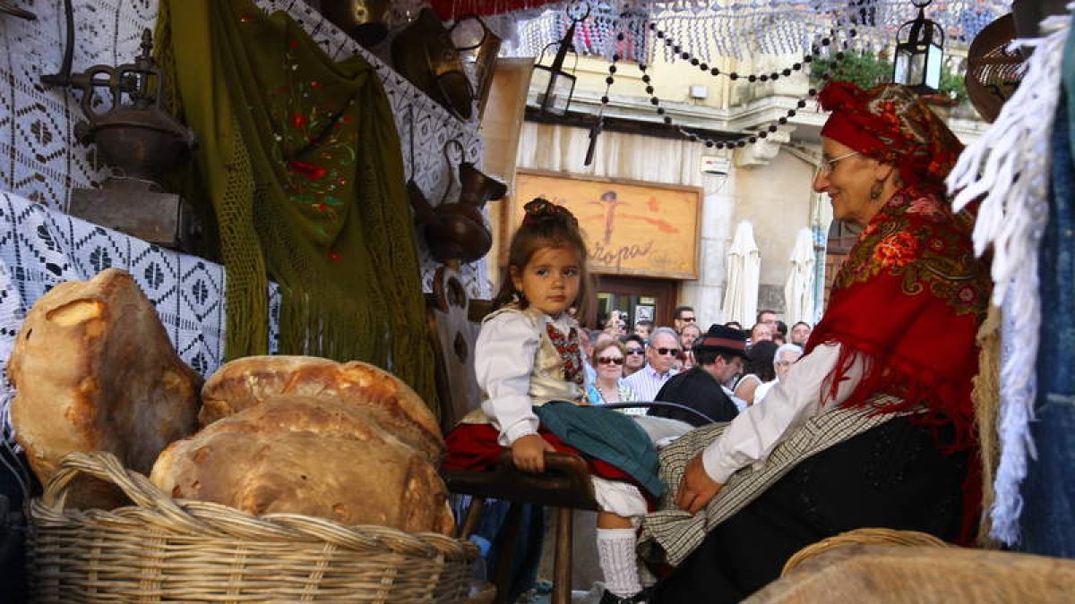 A san Froilán pequeños y grandes, en honra a la tradición y la memoria de los antepasados.