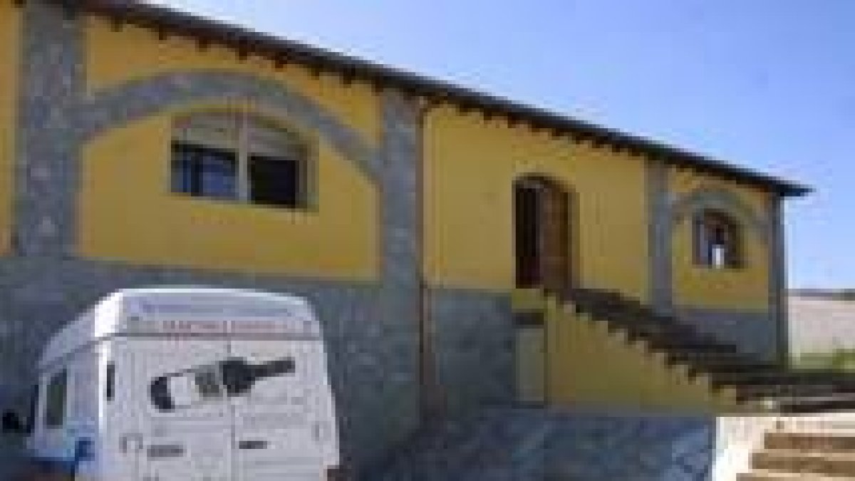 Las nuevas instalaciones bodegueras de Herederos de Martínez Fuentes en Valtuille de Abajo