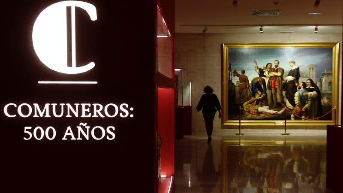La sede de las Cortes de Castilla y León exhiben ‘Comuneros: 500 años’. NACHO GALLEGO