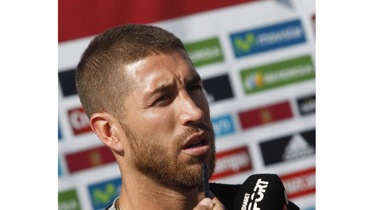 Ramos, nada más llegar a la concentración de España.