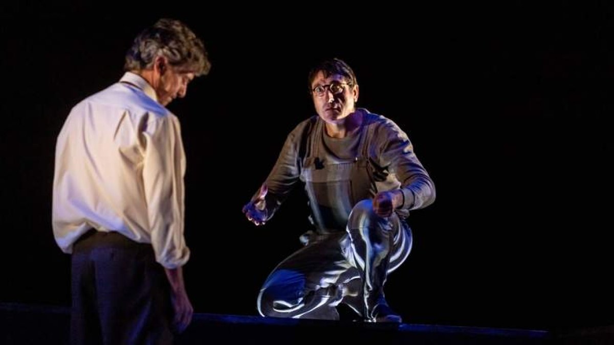 Carmelo Gómez protagoniza junto a Miguel Hermoso ‘La guera de nuestros antepasados’. PENTACIÓN