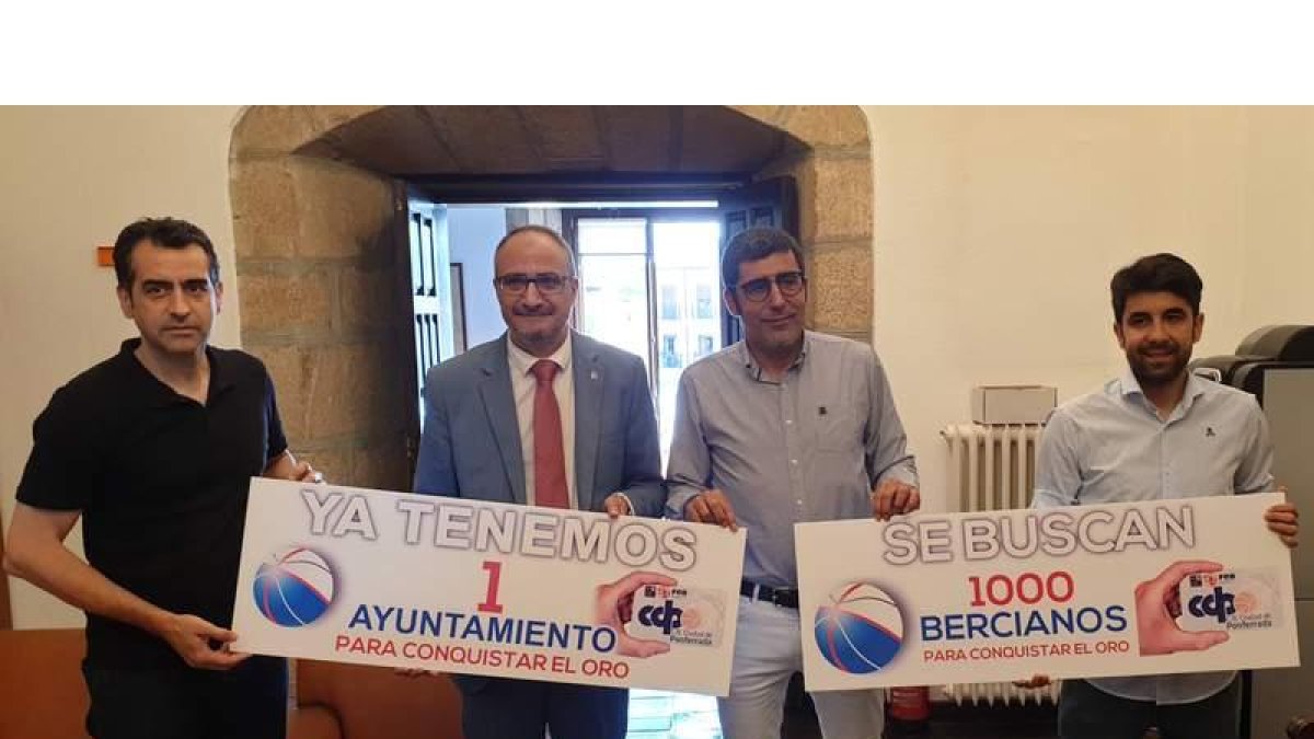 El alcalde de Ponferrada comprometió su apoyo al Ciudad para poder competir en la LEB Plata. FROC