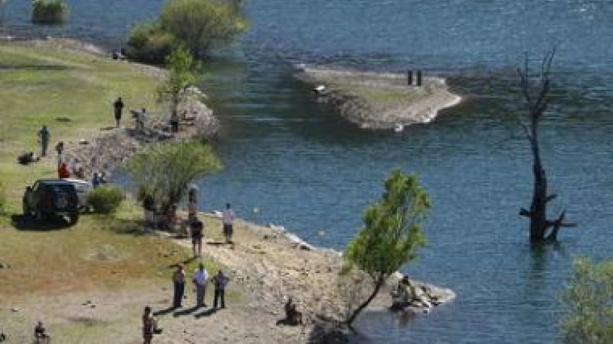 La desembocadura del Sil en la cola del pantano en Toreno.
