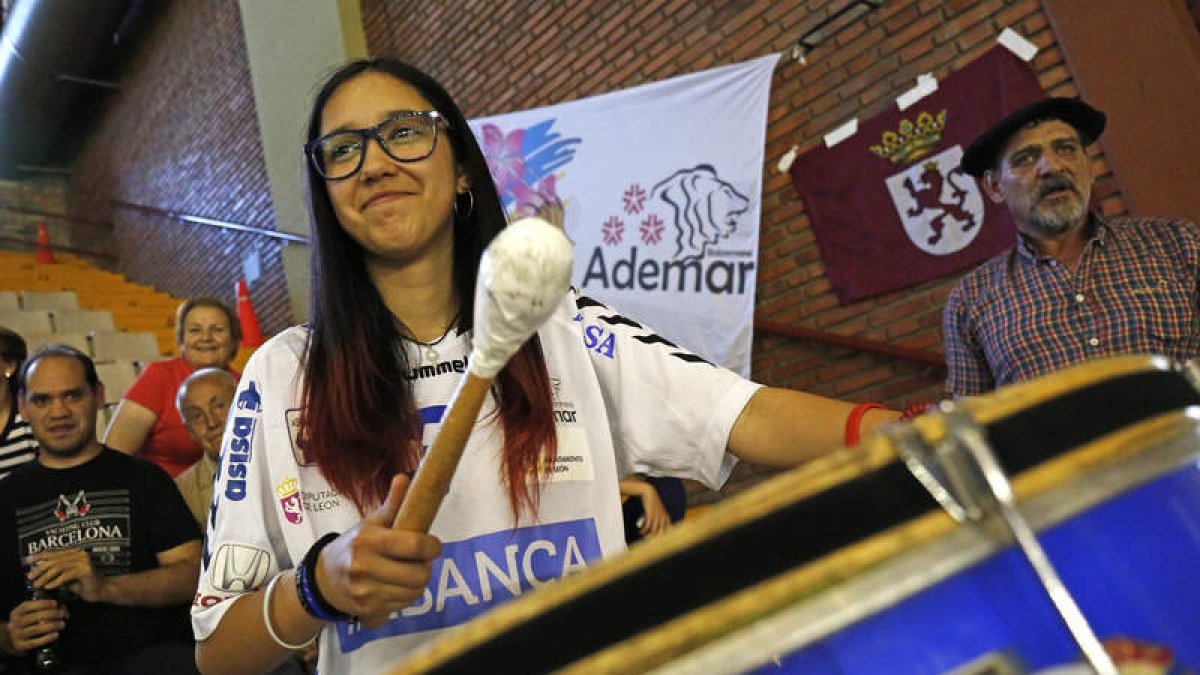 La afición ademarista volvió a estar al lado de su equipo. FERNANDO OTERO