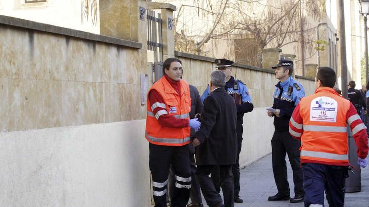Efectivos sanitarios y de la Policía Local han acudido a la escuela infantil 
