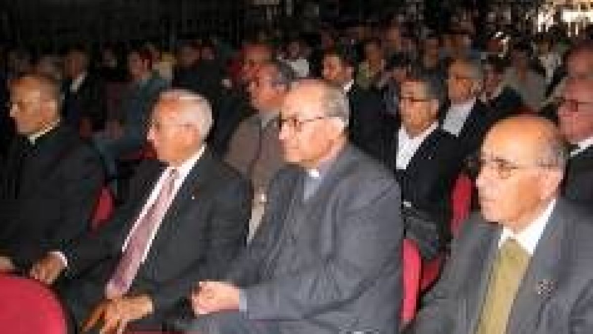 Un momento de la inauguración del curso diocesano del Seminario de Astorga
