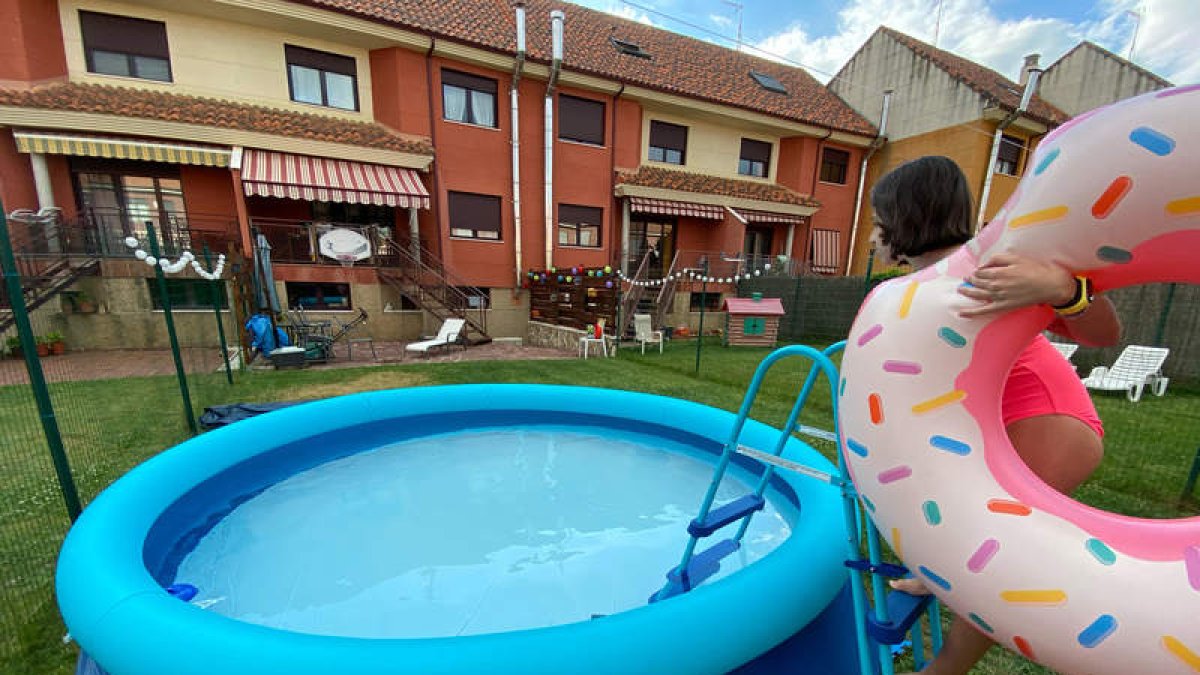 La venta de piscinas portátiles ha sufrido una auténtica avalancha en León.