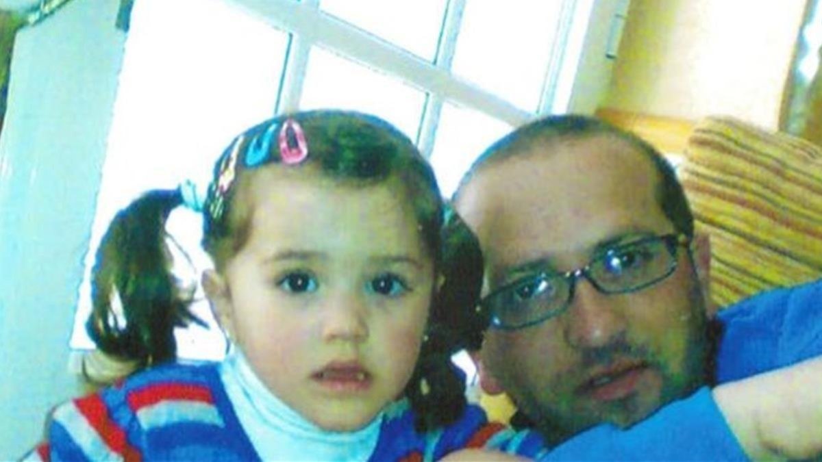 María Domínguez, de ocho años, y su padre, Miguel Ángel, fueron brutalmente asesinados en su casa de Almonte (Huelva) el 27 de abril de 2013.