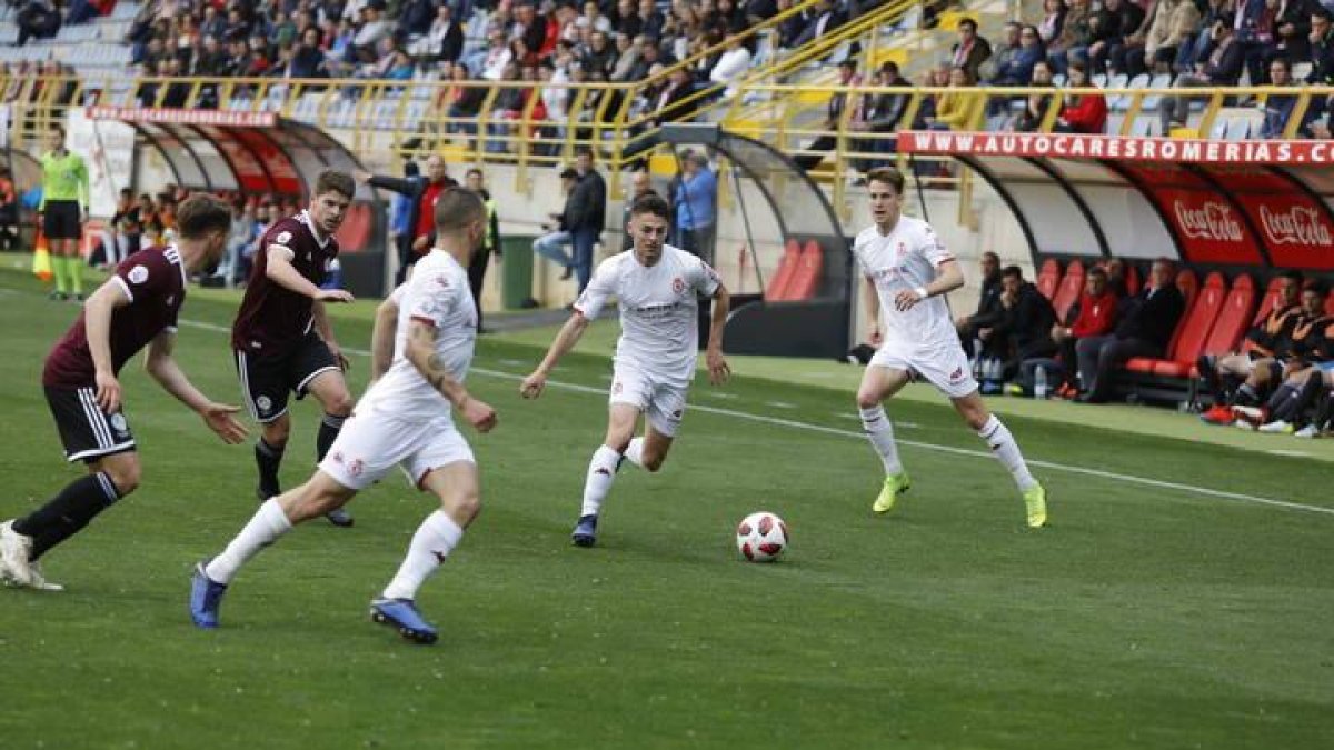 La Cultural firmó un pésimo partido ante el Salamanca