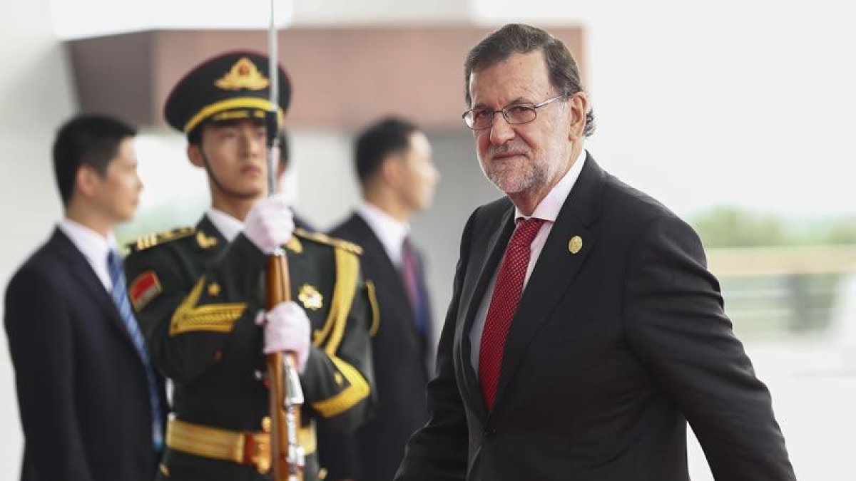 Mariano Rajoy llega al Centro de Internacional de Exposiciones de Hangzhou, ciudad china donde se celebrará la cumbre internacional del G-20.
