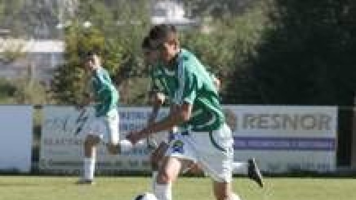 El equipo astorgano cierra el 2007 de forma exultante