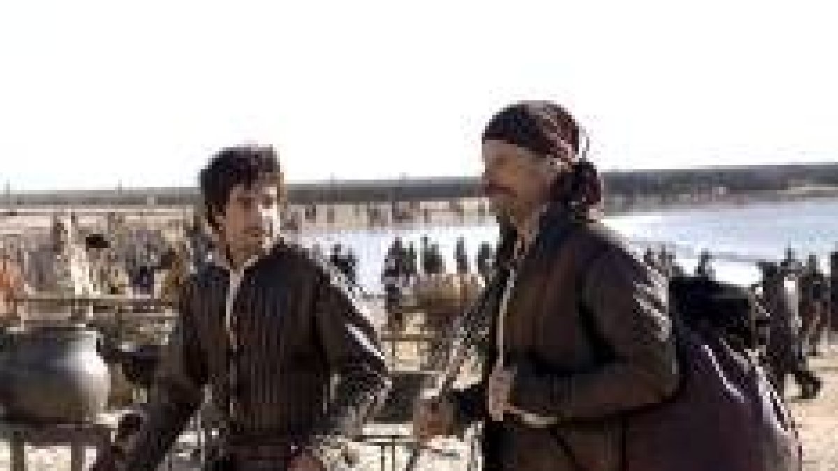 Alex Ugalde y Viggo Mortensen en una escena de la película de Agustín Díaz Yanes