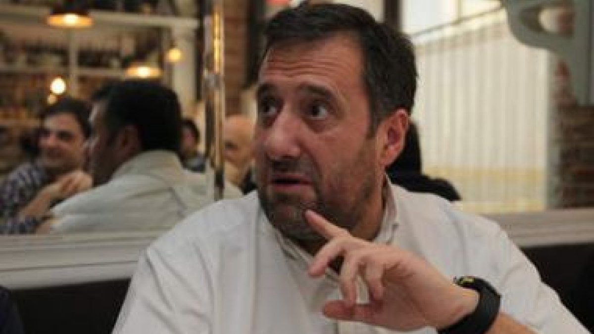 El presidente del Reale Ademar tuvo que desactivar esta semana su primera crisis.