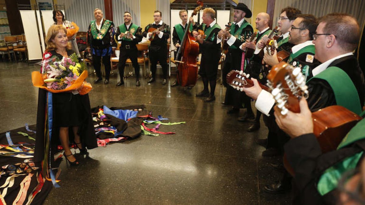 Ana del Ser, madrina del Certamen de Tunas de este año. FERNANDO OTERO