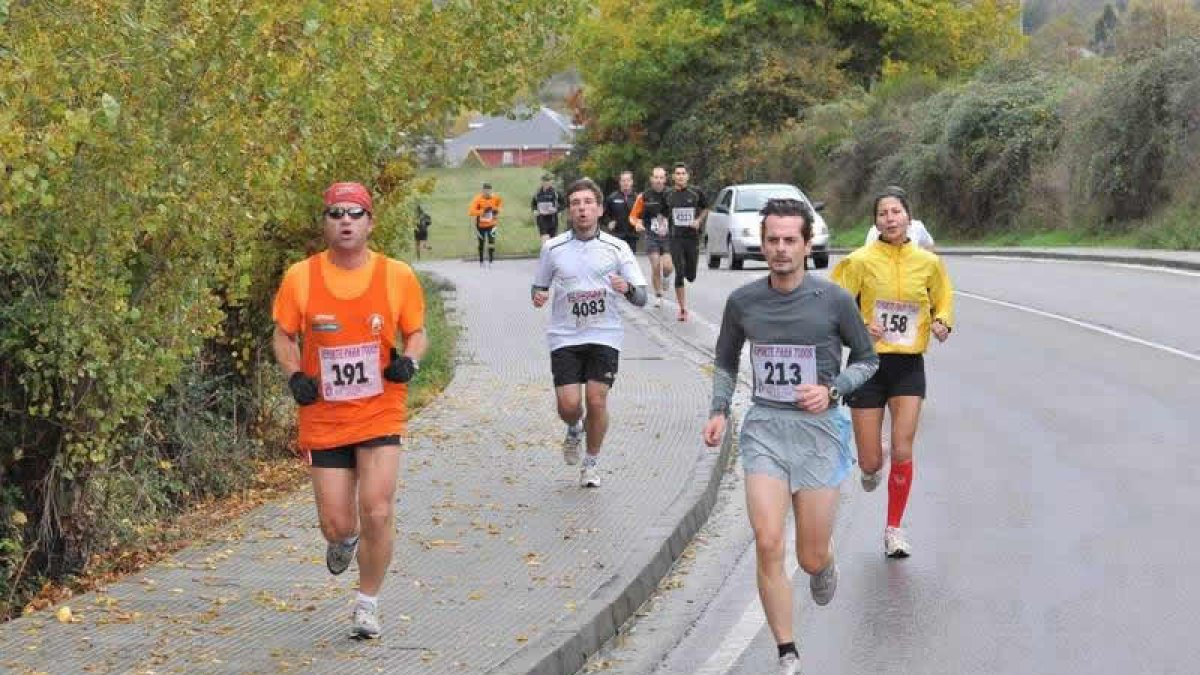 Varios participantes de la Carrera del Camino de Santiago