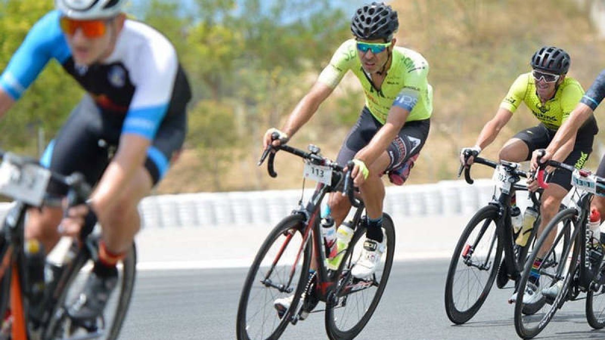 Cavero certificó su condición de favorito con el triunfo. 24HCYCLOCIRCUIT.