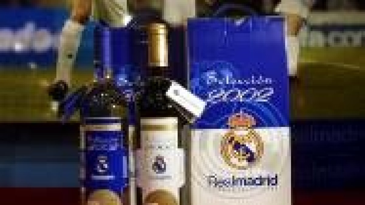 Los vinos, junto a un estuche, se convertirán en regalo navideño