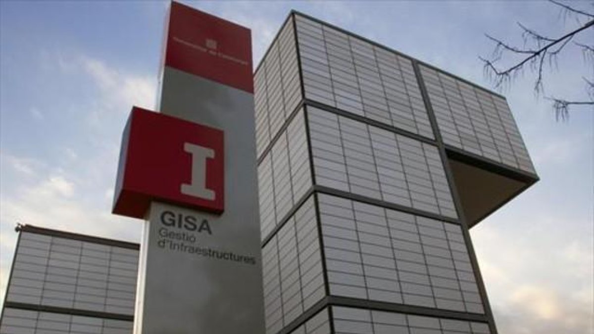 La fachada de la sede de la empresa GISA en Barcelona, en el 2011
