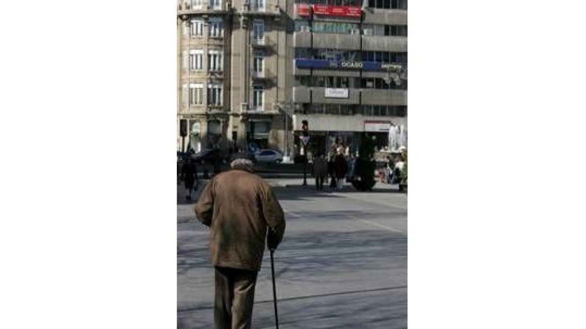 El envejecimiento de la población eleva la tasa de mortalidad de León