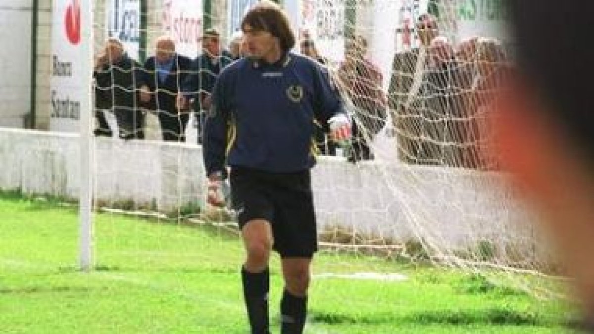 Alberto Badeso volverá a ser el entrenador de porteros de la Cultural en esta temporada
