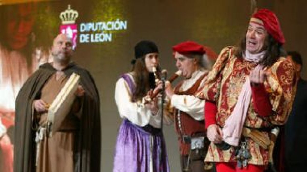 Los Juglares Cazurros ofertan su -˜show-™ a todas las localidades leonesas, zamoranas y salmantinas