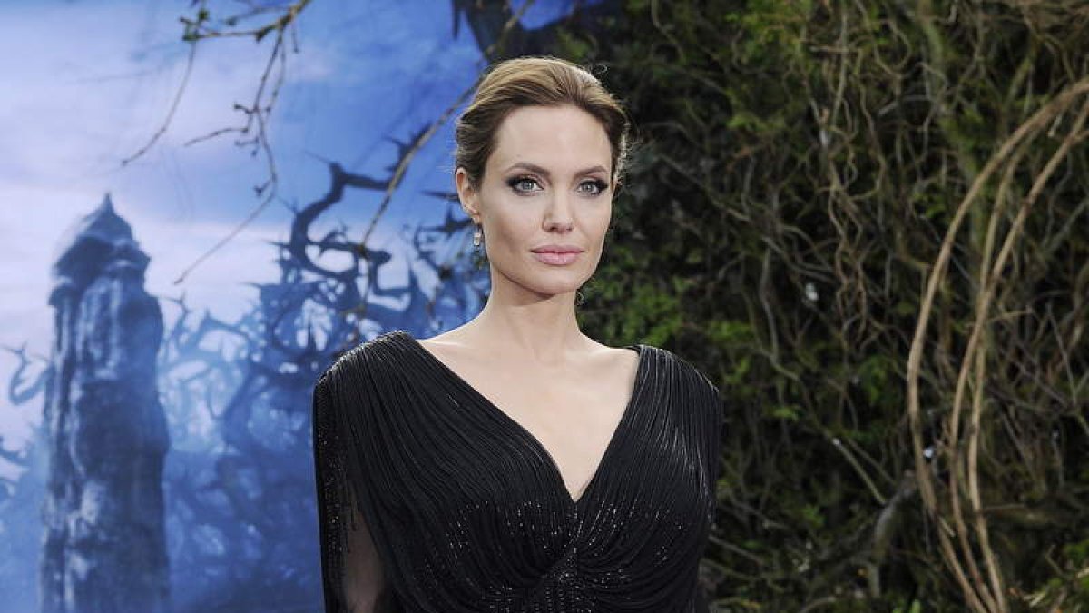 La bellísima actriz Angelina Jolie, que ahora se atreve también con la dirección.