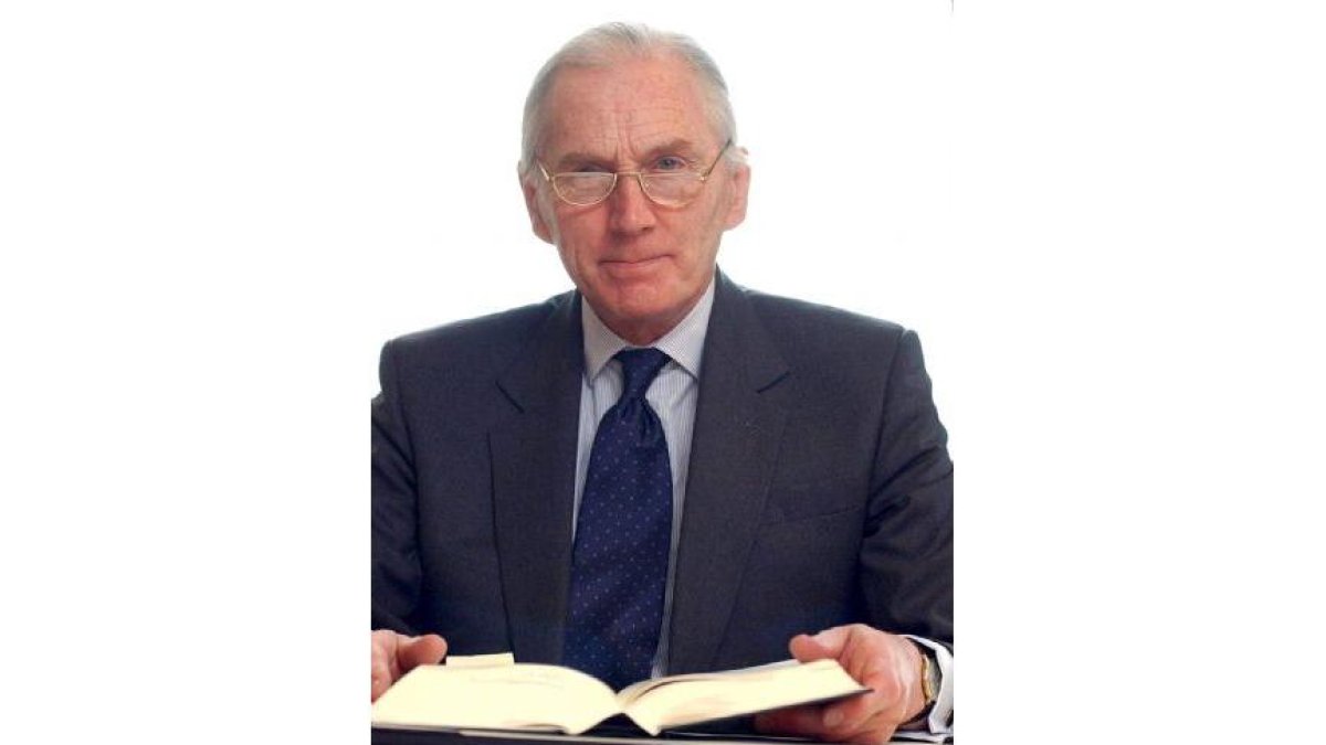 El juez que llevará el caso del doctor Kelly, Lord Huton