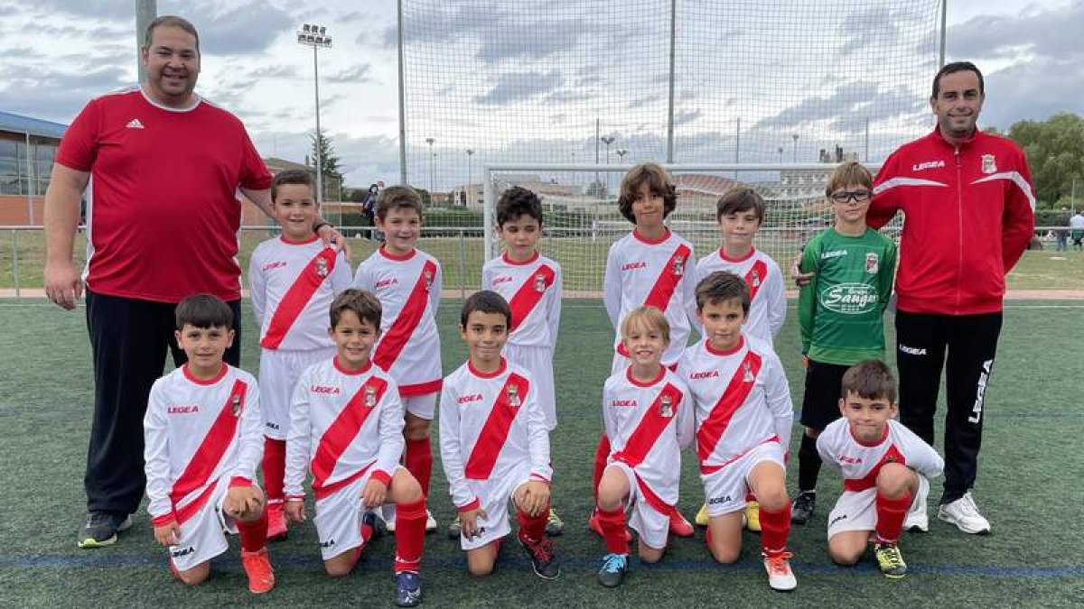 Formación del equipo del San Lorenzo, colíder de la 1.ª División Provincial Prebenjamín. DL
