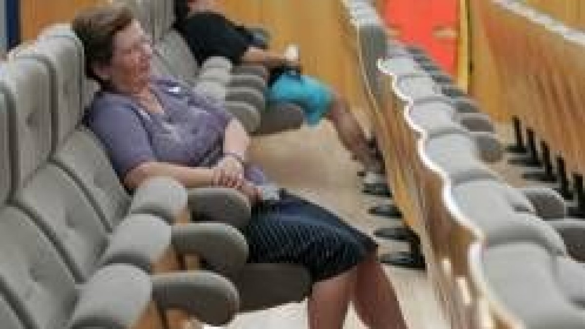 María Teresa García, en el salón de plenos del Ayuntamiento de San Andrés