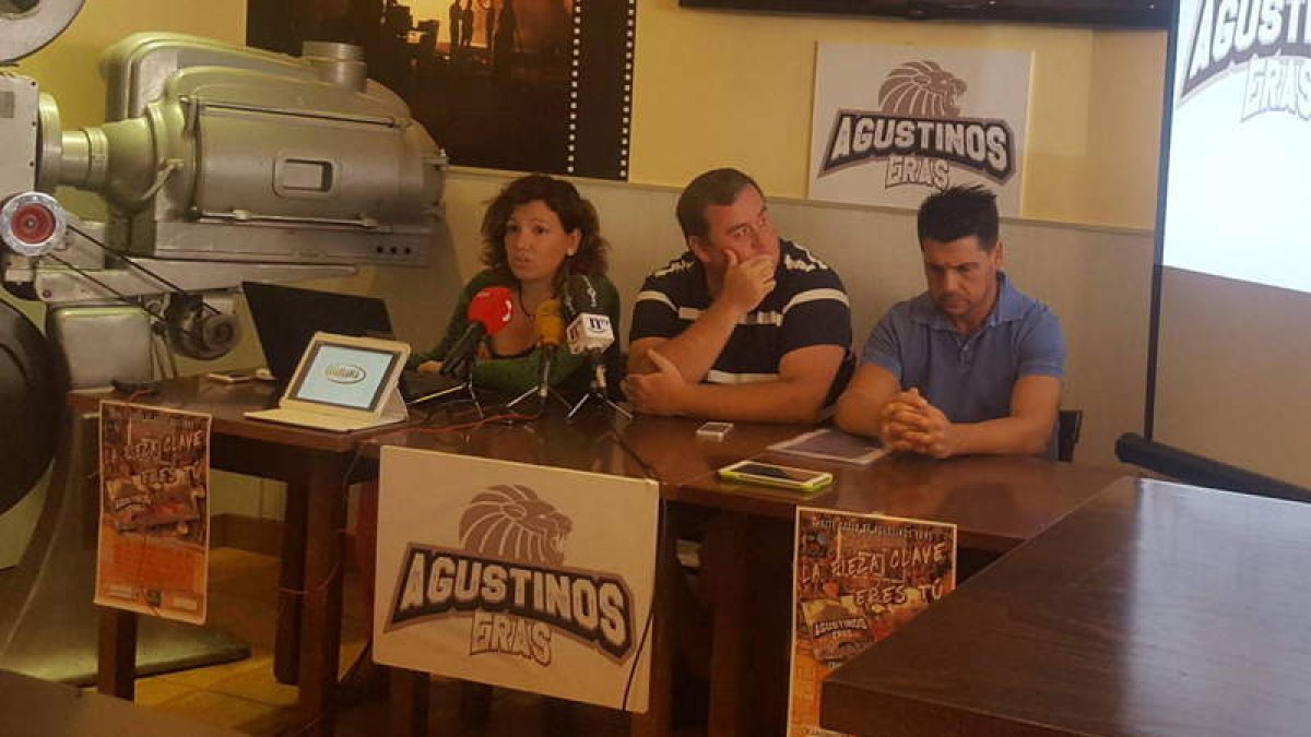 El Agustinos Eras ya dispone de nuevo escudo para la próxima temporada. JAVIER SUÁREZ-QUIÑONES