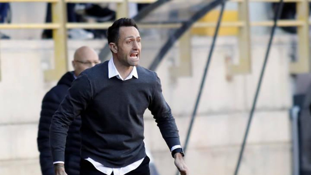 El técnico de la Cultural, José Manuel Aira