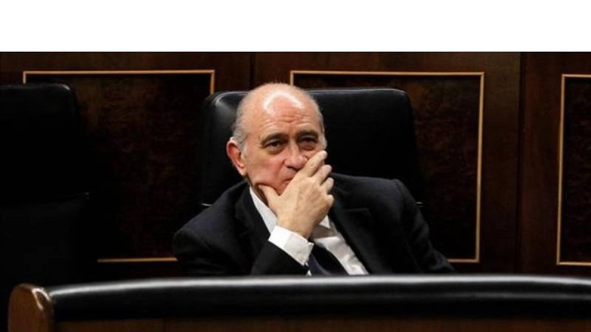 El ministro del Interior, Jorge Fernández Díaz, en el Congreso de los Diputados;el pasado 28 de mayo.