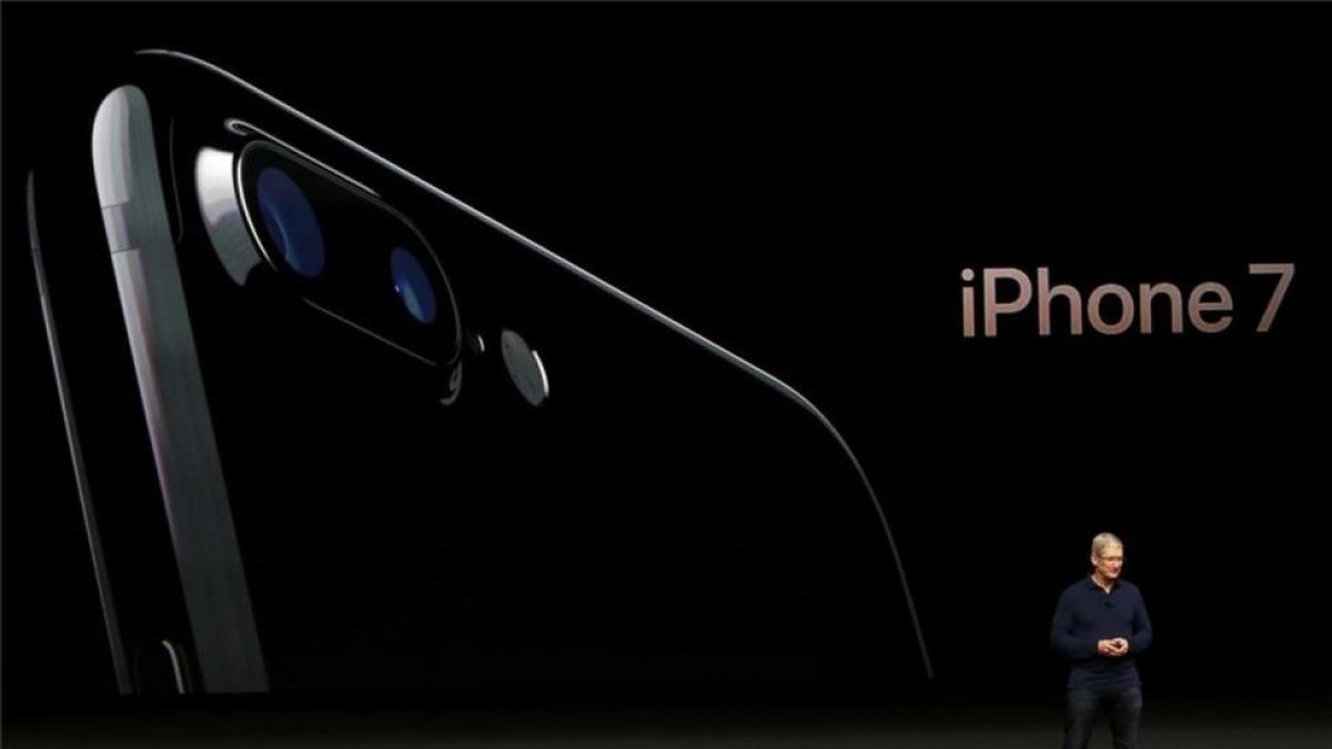 Tim Cook en la presentación del nuevo iPhone 7.
