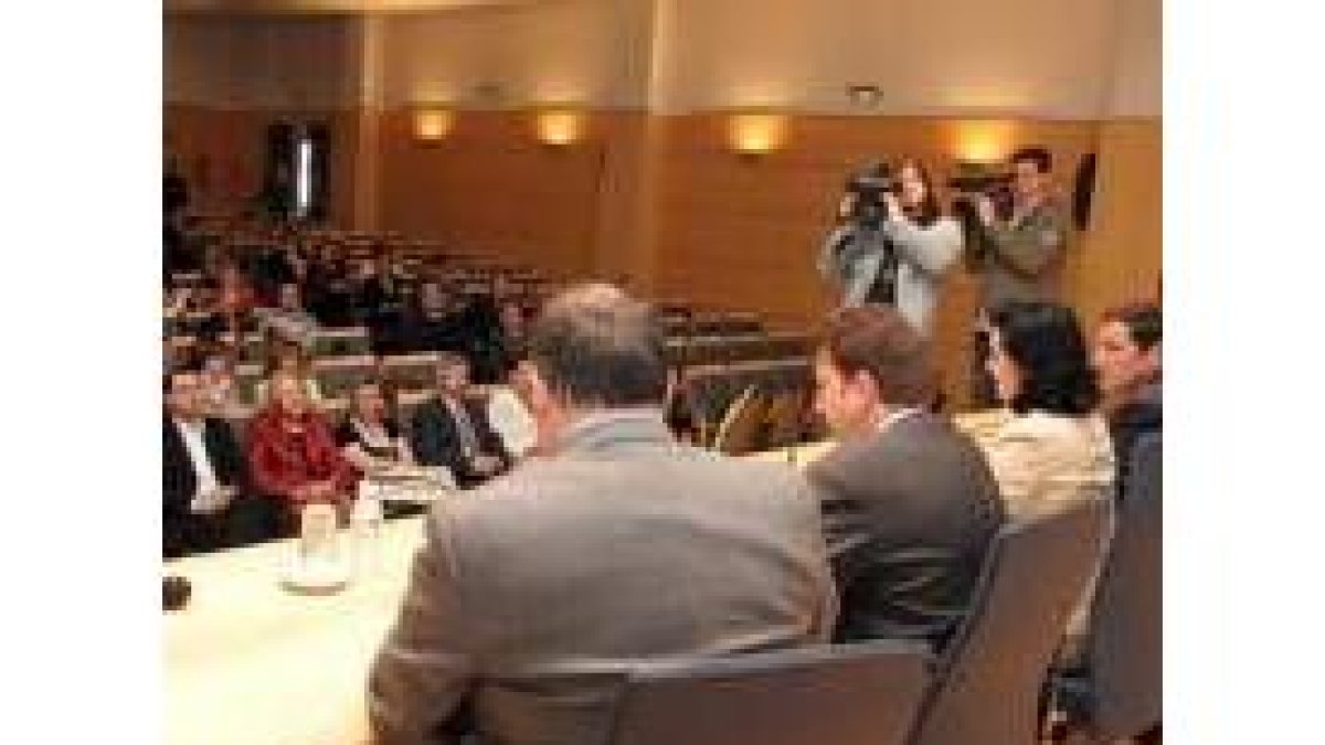 La Casa de Cultura de Ponferrada acogió ayer las jornadas de Asildem