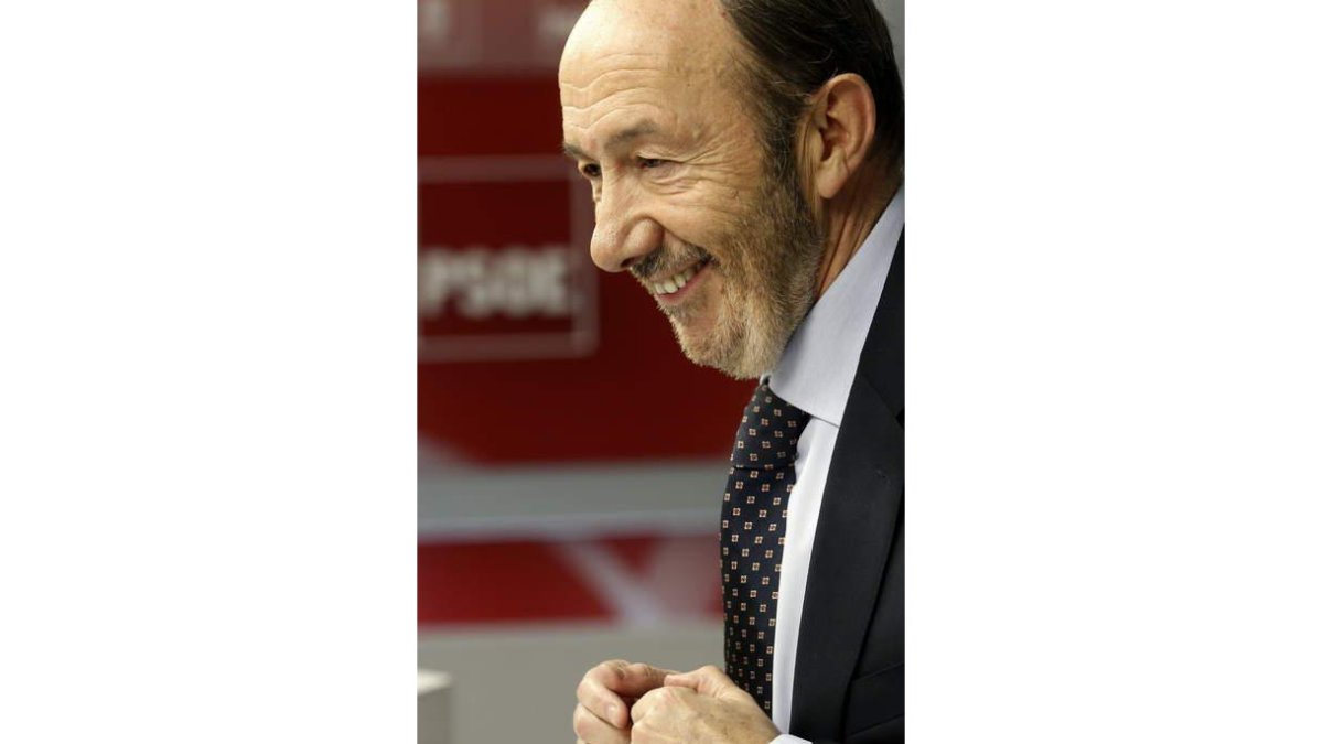Alfredo Pérez Rubalcaba, en su comparencia ante la prensa.