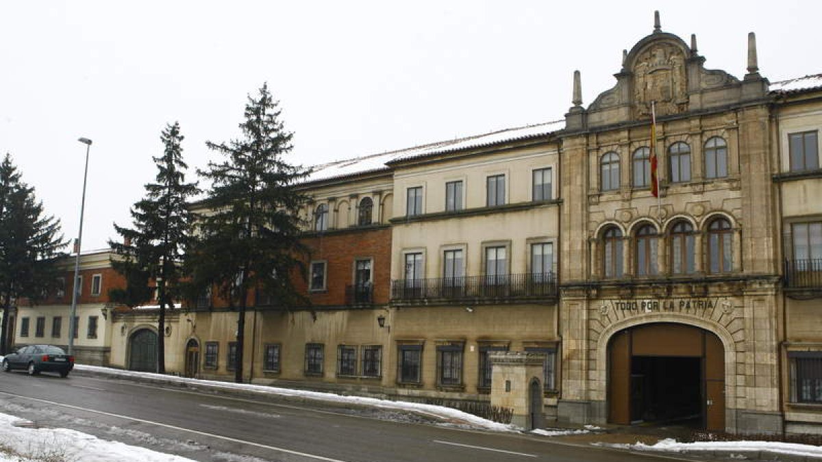 Instalaciones del Cuartel de Almansa, en la capital. RAMIRO