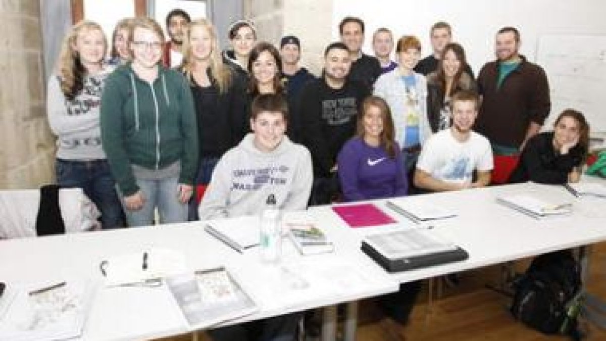 El grupo de 19 jóvenes americanos que estarán en León tres meses para aprender español.