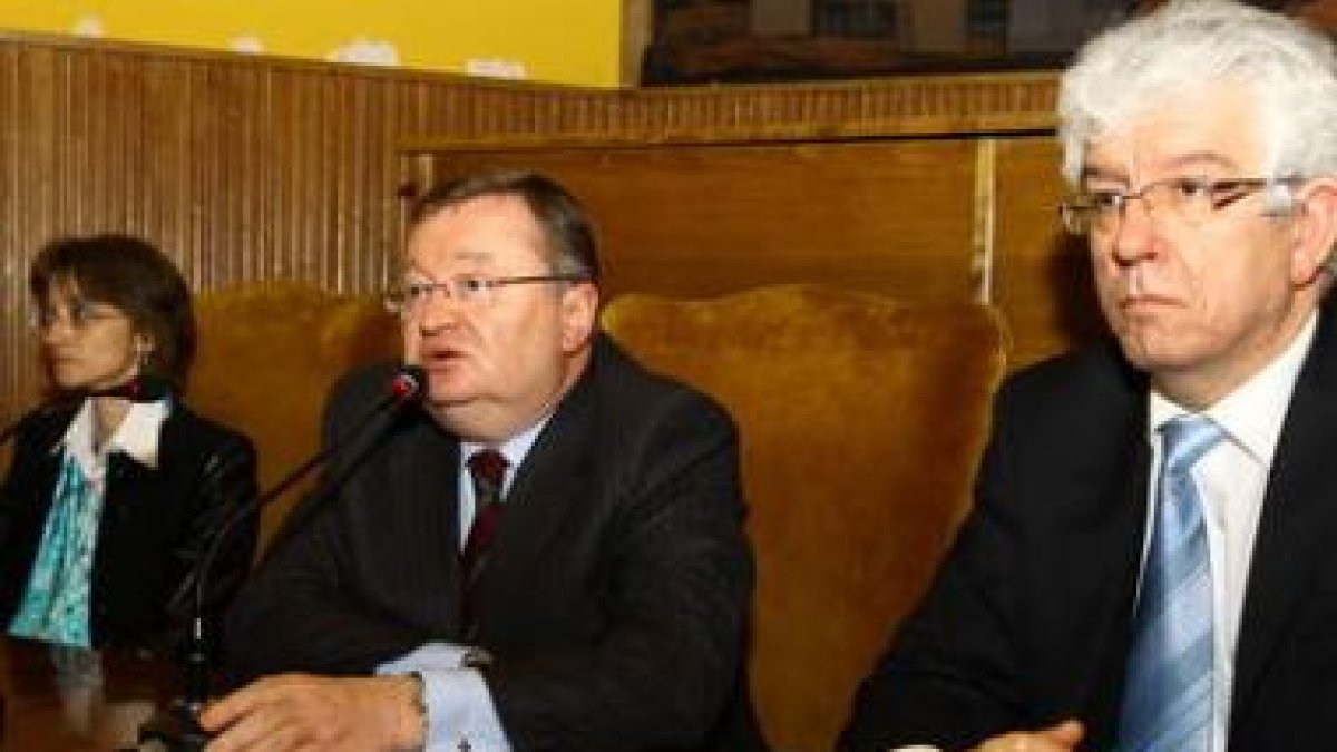 Yavchunovskaya, Alexander Kuznetsov y José A. Hermida.