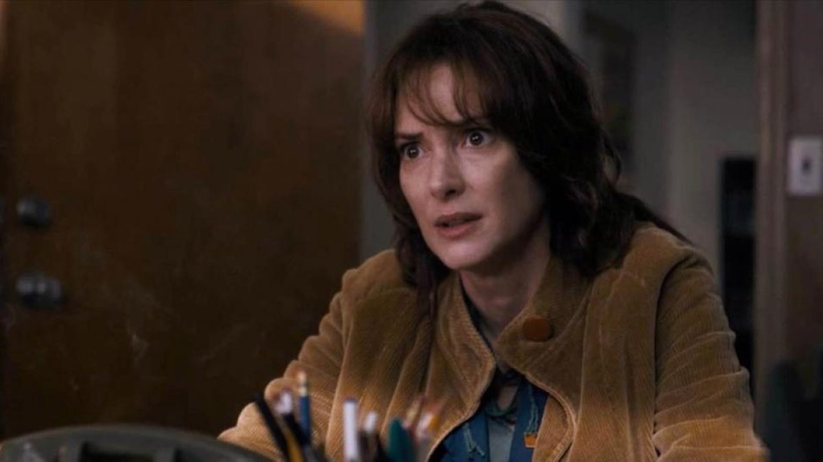 Winona Ryder, en el papel de madre coraje de Stranger things.