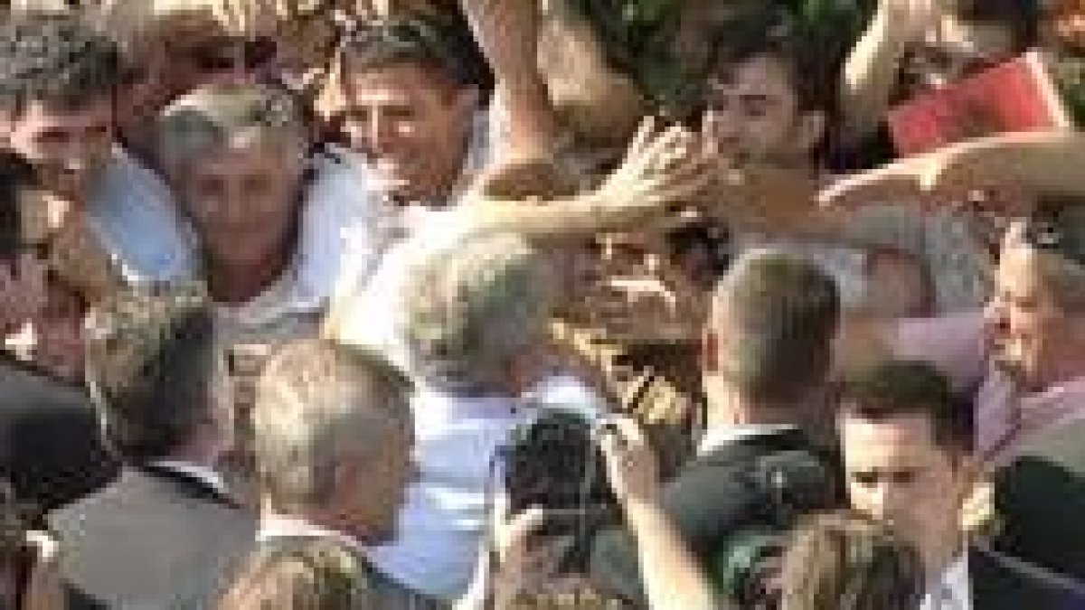 REUTERS